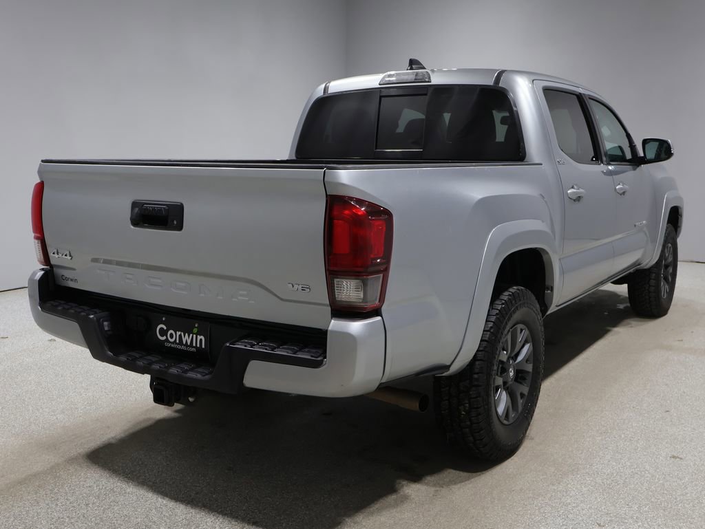 Used 2022 Toyota Tacoma SR5 w/ Technology Package AWD/4WD image 2