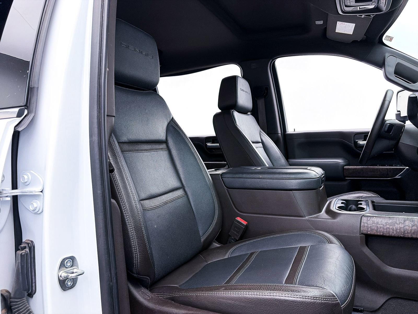 Used 2020 GMC Sierra 2500 Denali image 35