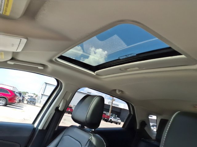 Used 2020 Ford EcoSport Titanium FWD image 14