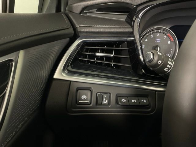 Certified 2025 Cadillac XT5 Premium Luxury w/ Technology Package image 25