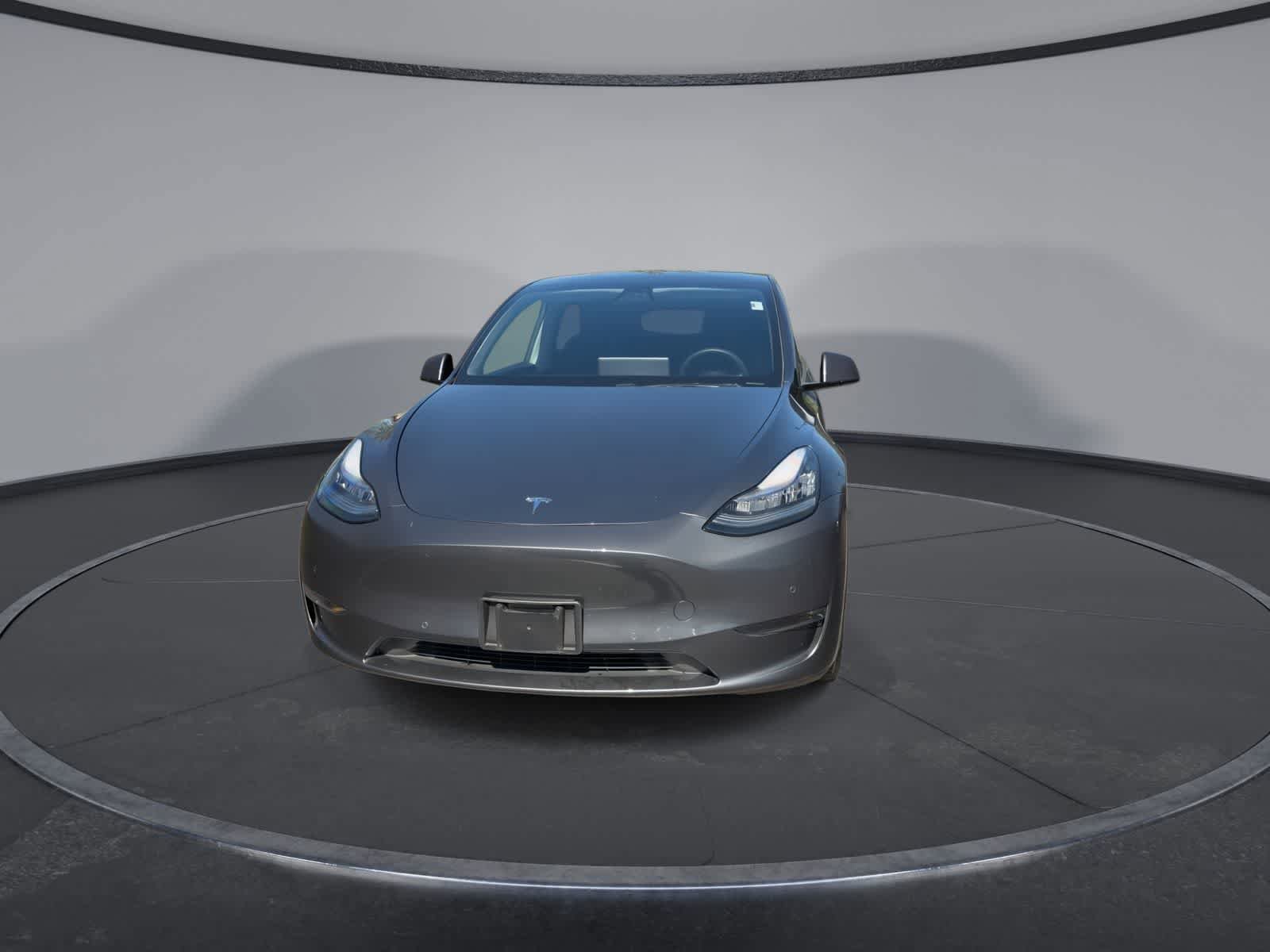 Used 2021 Tesla Model Y Long Range AWD/4WD image 3