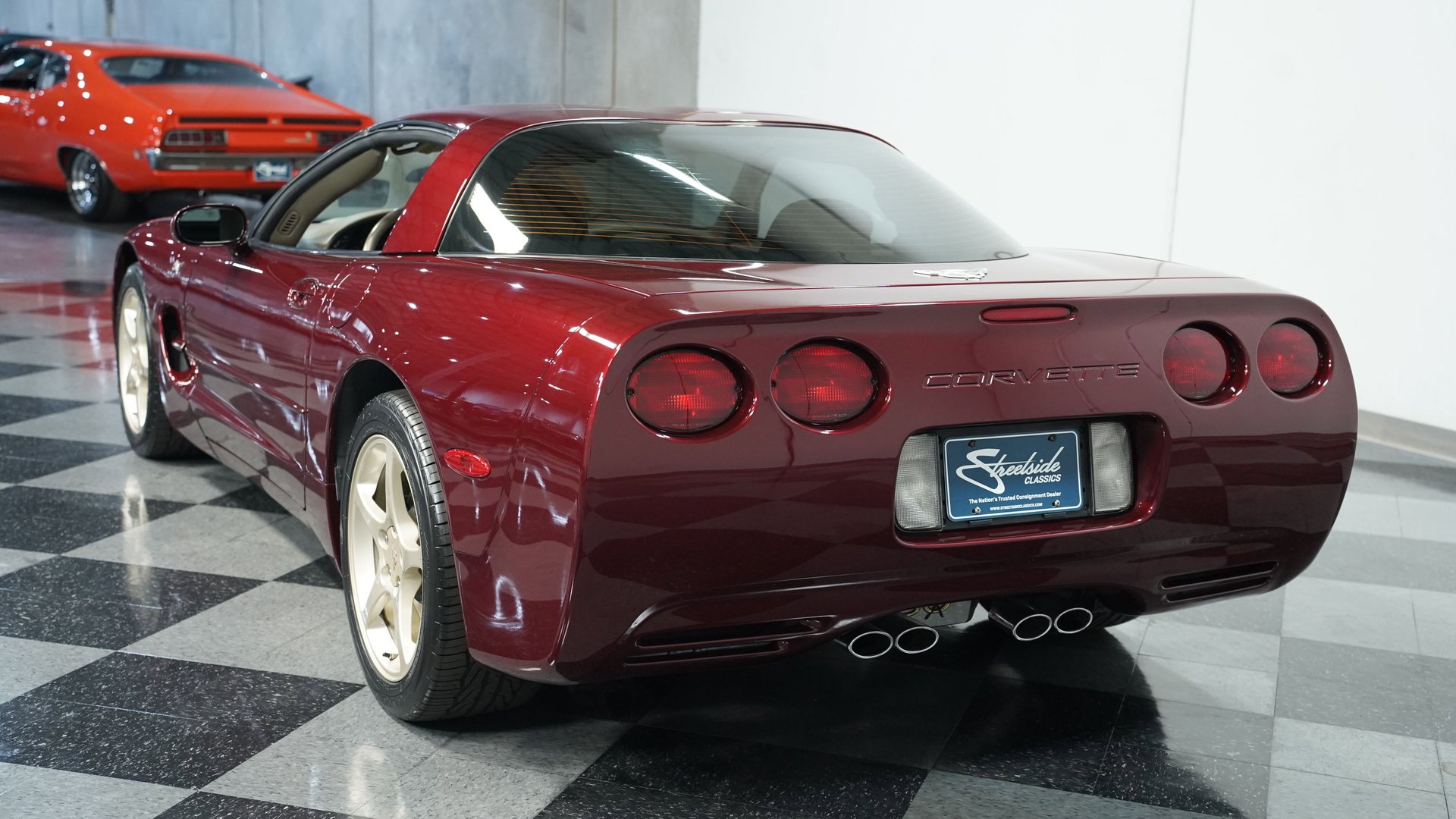 Used 2003 Chevrolet Corvette 50th Anniversary Edition w/ Preferred Equipment Group image 8