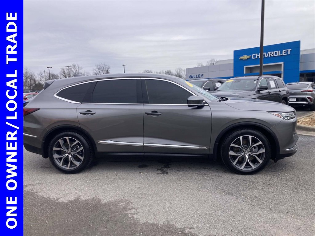 Used 2023 Acura MDX FWD w/ Technology Package image 2