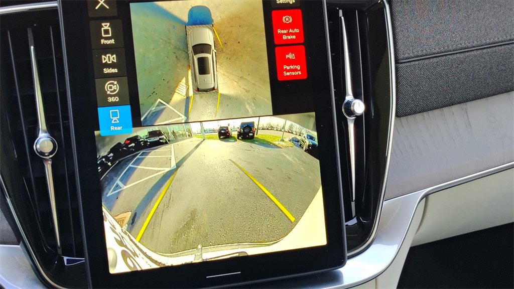 New 2026 Volvo XC90 B6 Ultra image 22