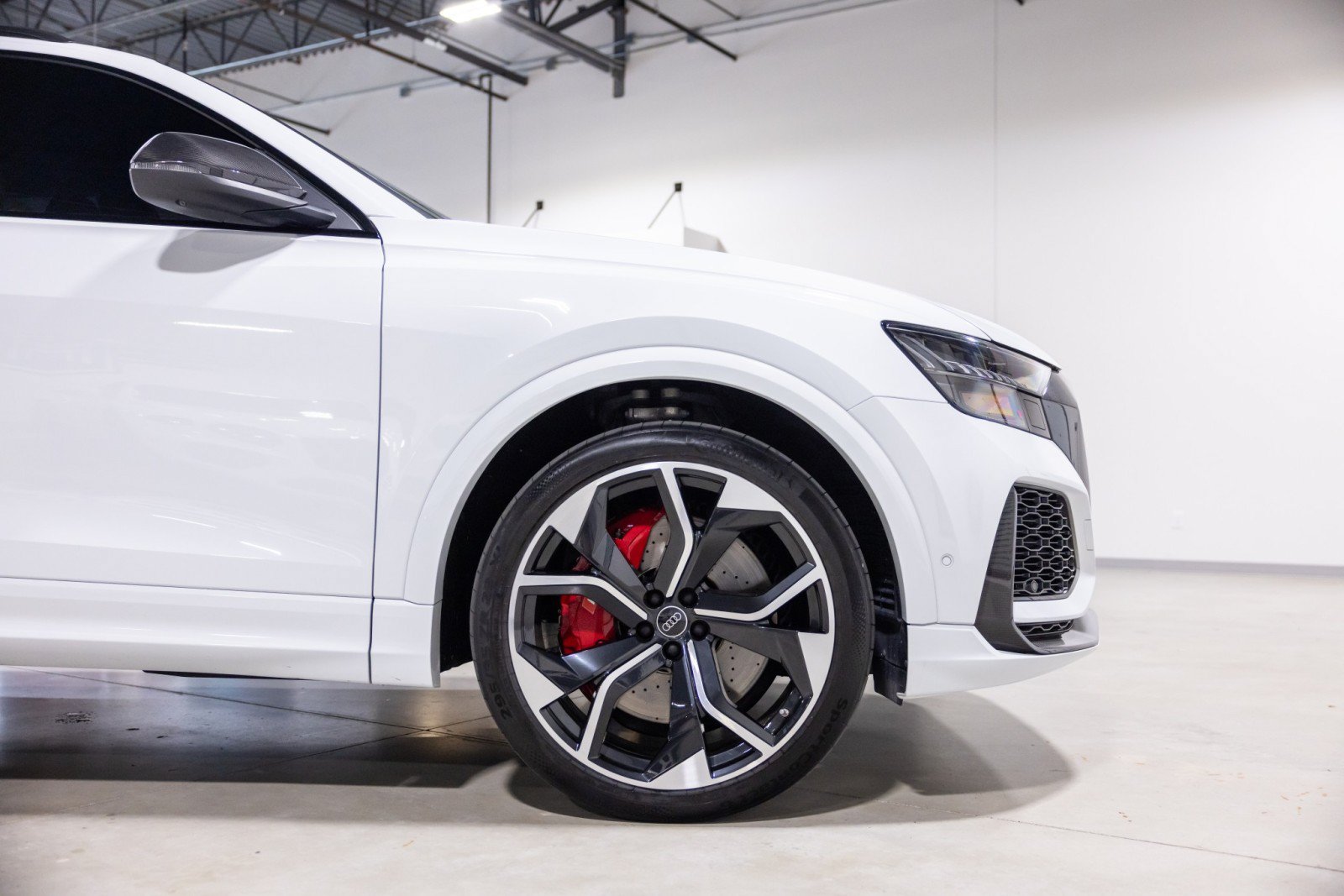 Used 2024 Audi RS Q8 AWD/4WD image 23