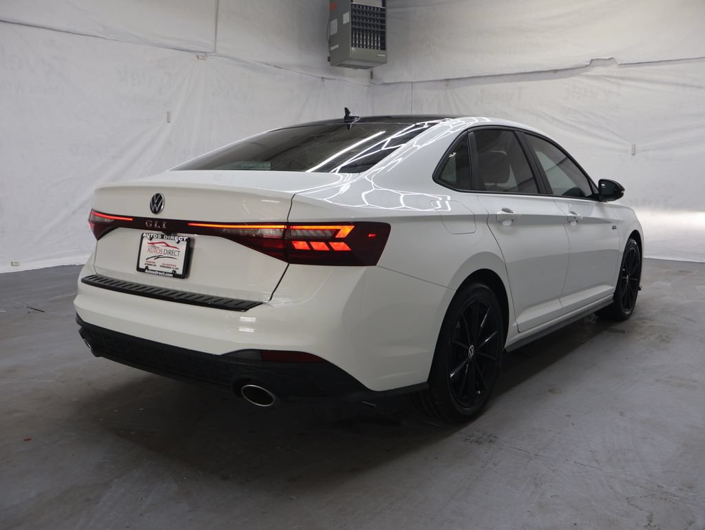 Used 2025 Volkswagen Jetta GLI Autobahn FWD image 7