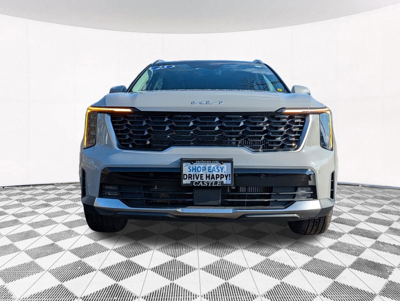 Used 2025 Kia Sorento EX w/ Panoramic Sunroof Package image 18