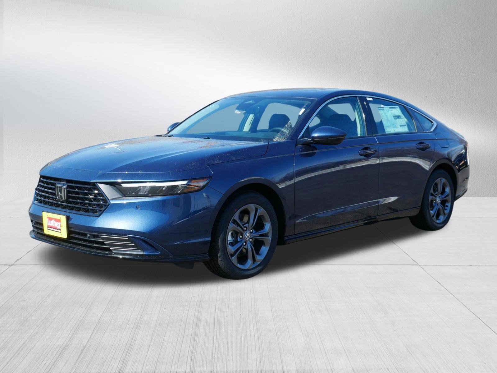 New 2026 Honda Accord EX-L image 3