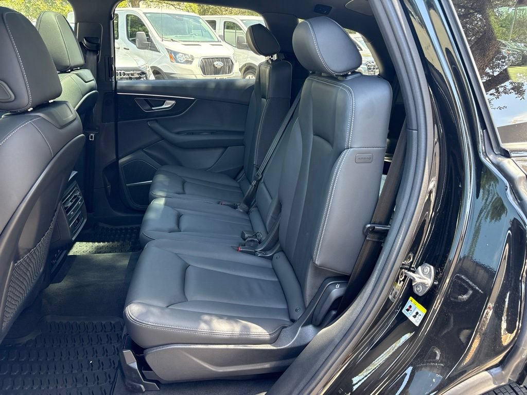 Certified 2026 Audi Q7 2.0T Premium w/ Convenience Plus Package AWD/4WD image 14