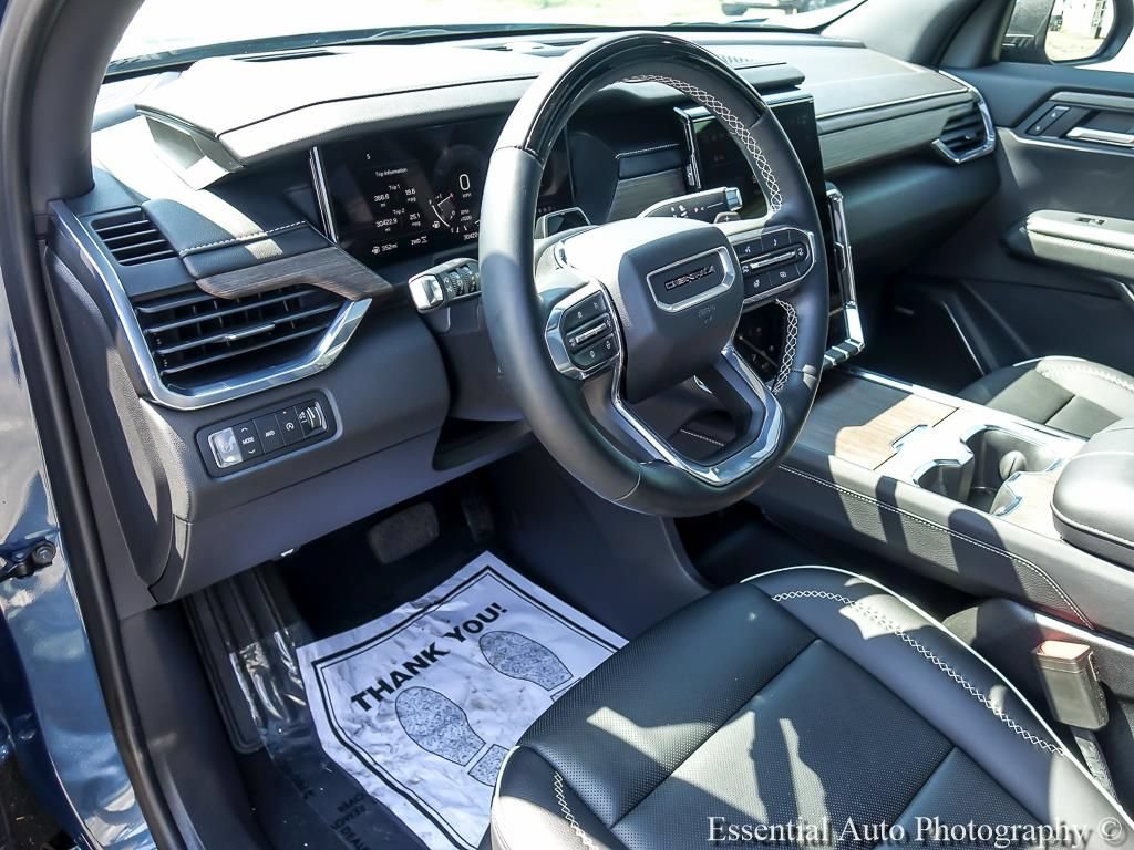 Certified 2026 GMC Acadia Denali w/ Super Cruise Package AWD/4WD image 11