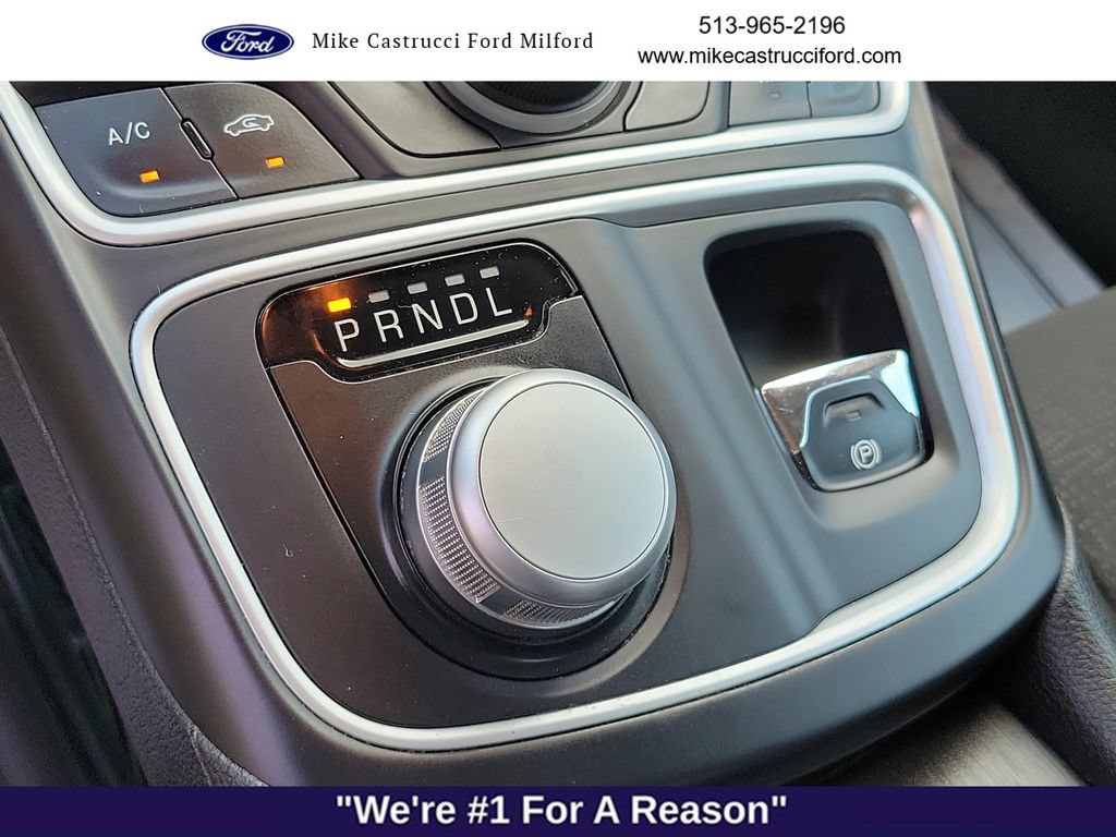 Used 2015 Chrysler 200 Limited FWD image 16