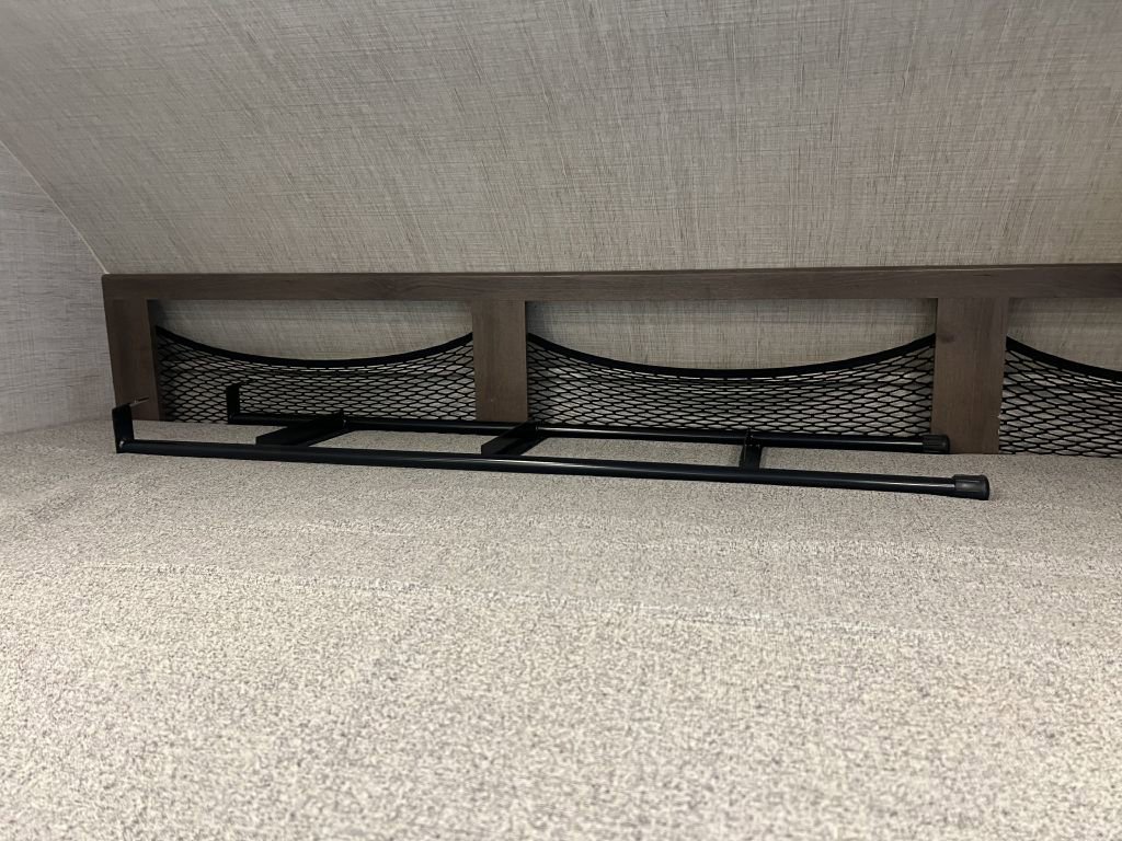 Used 2022 Ford E-450 and Econoline 450 Super Duty w/ Motorhome Prep Package image 40