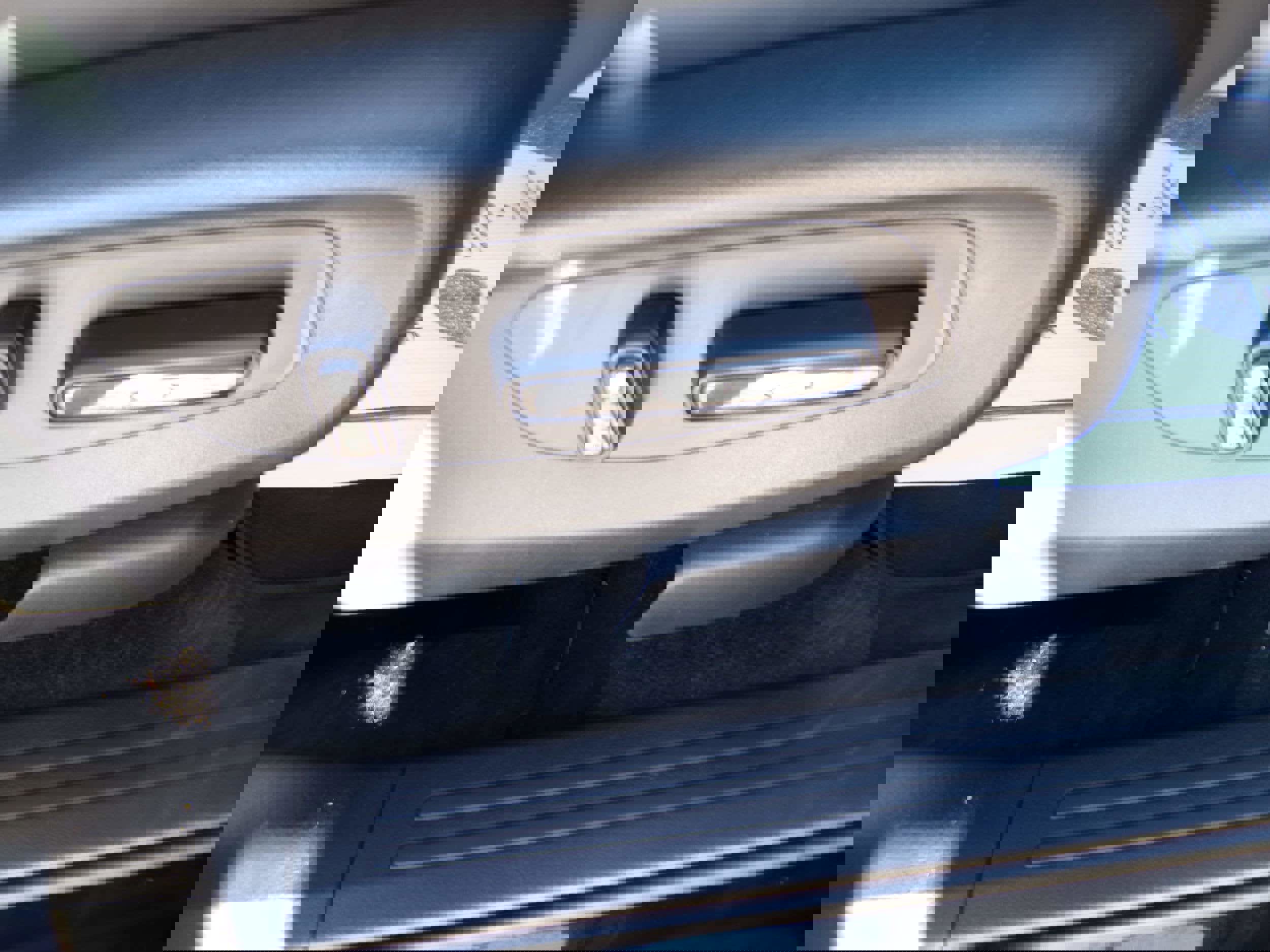 Used 2025 Honda CR-V EX-L image 5