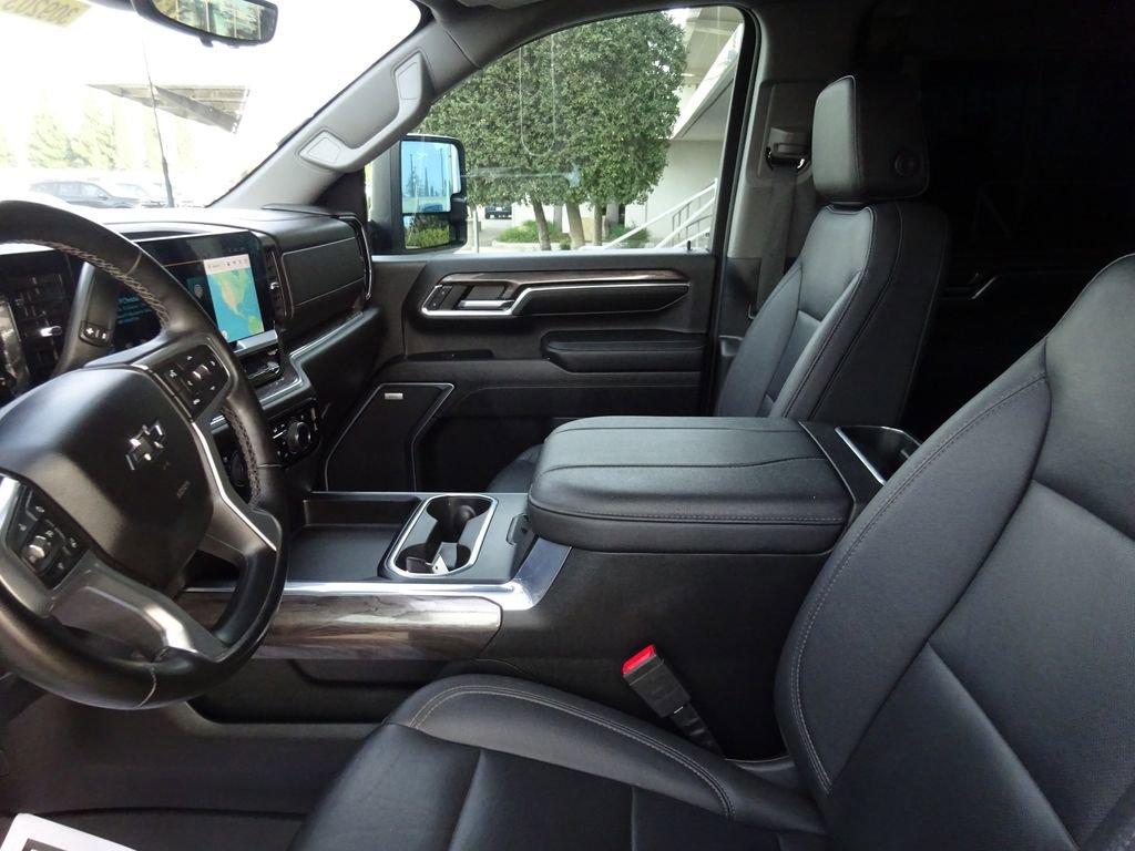 Certified 2024 Chevrolet Silverado 2500 LTZ w/ LTZ Plus Package image 17