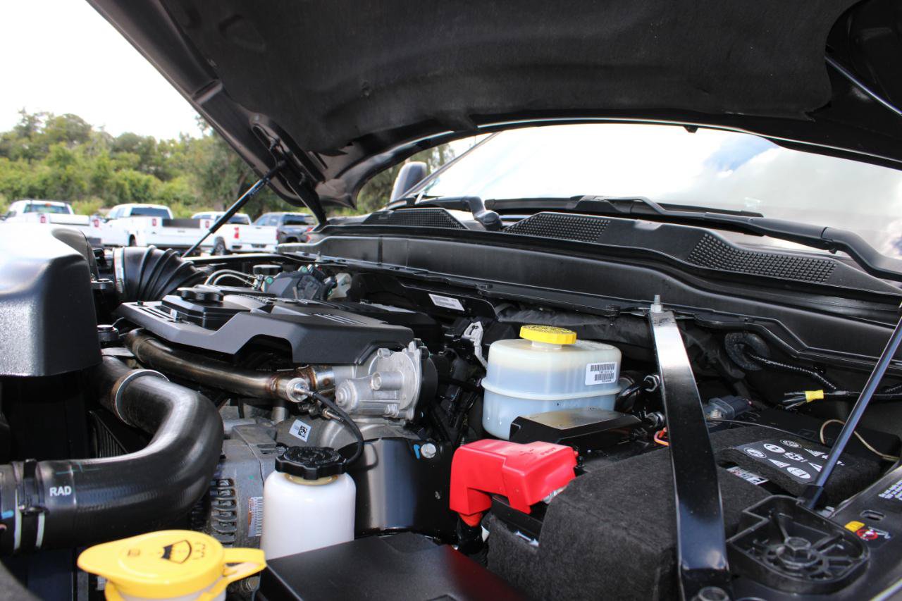 Used 2023 RAM 3500 Tradesman AWD/4WD image 17
