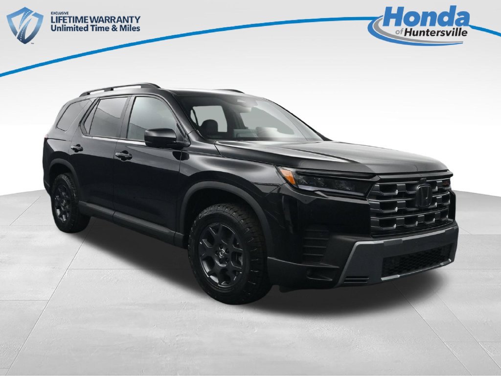 New 2026 Honda Pilot TrailSport image 2