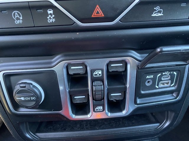 Used 2021 Jeep Wrangler Unlimited Sport image 21