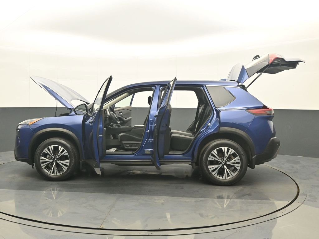 Used 2023 Nissan Rogue SV image 37
