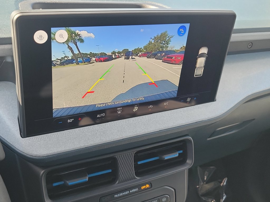 Used 2025 Ford Maverick XLT FWD image 16
