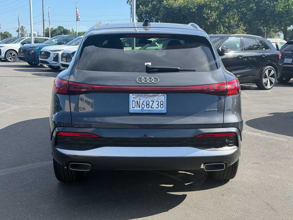 Used 2025 Audi Q5 Premium Plus AWD/4WD image 8