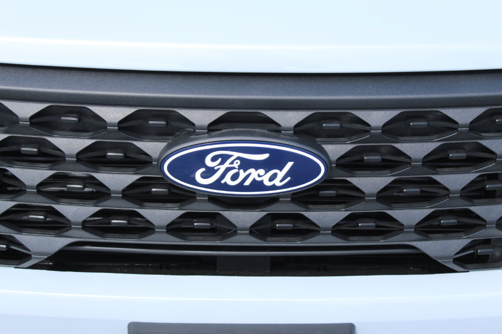 New 2026 Ford Maverick XL w/ Equipment Group 101A AWD/4WD image 9