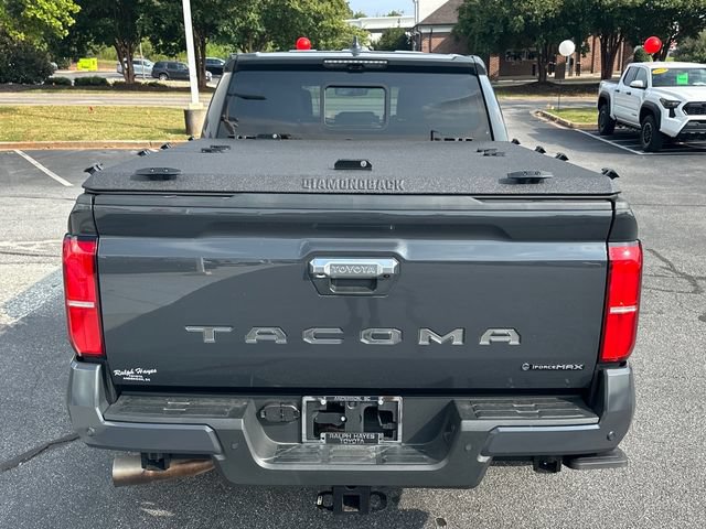 Used 2024 Toyota Tacoma Limited AWD/4WD image 4