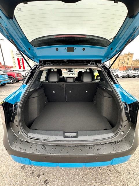 New 2025 Nissan Kicks SR image 9