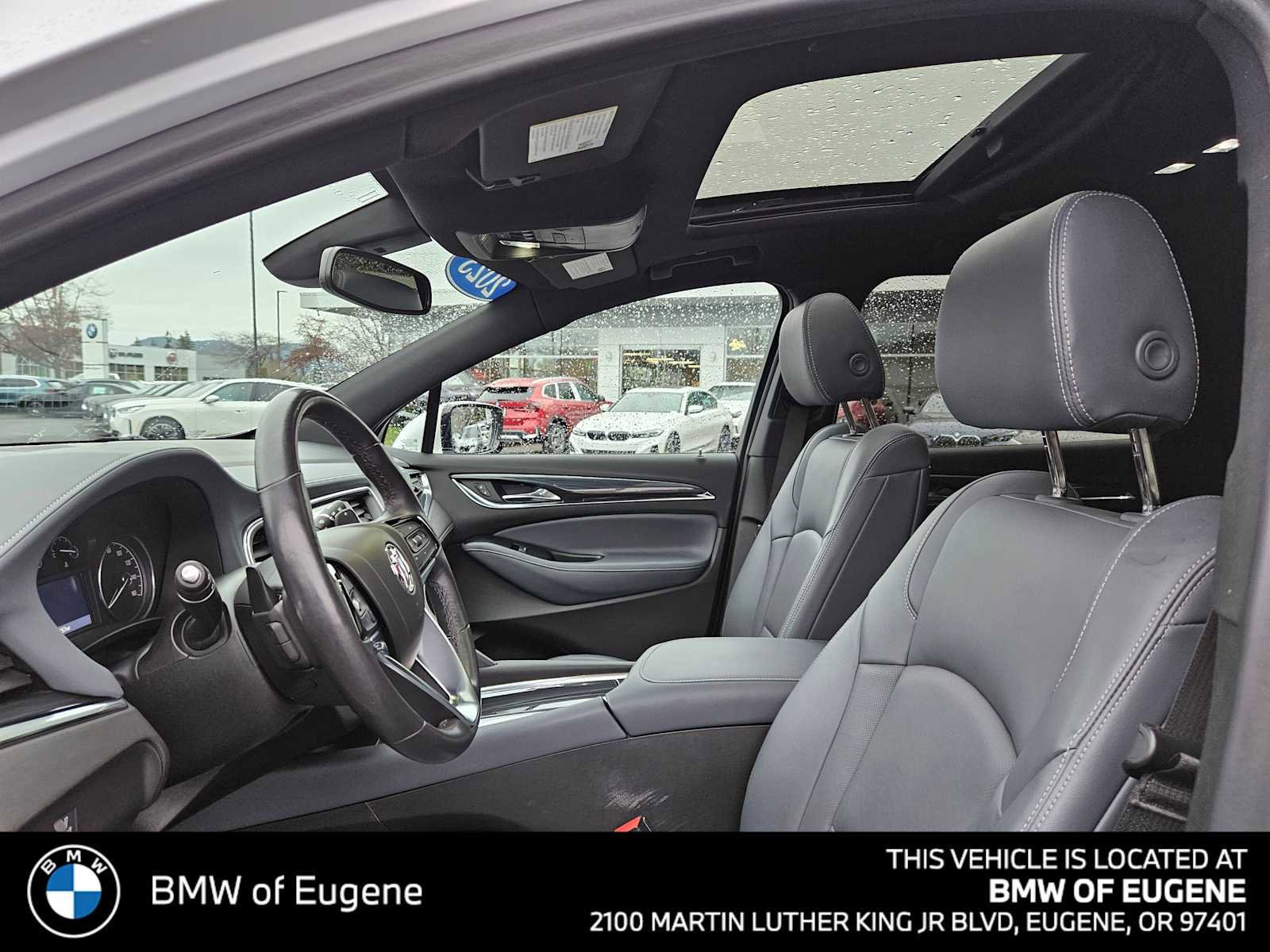 Used 2023 Buick Enclave Essence w/ Experience Buick Package image 24