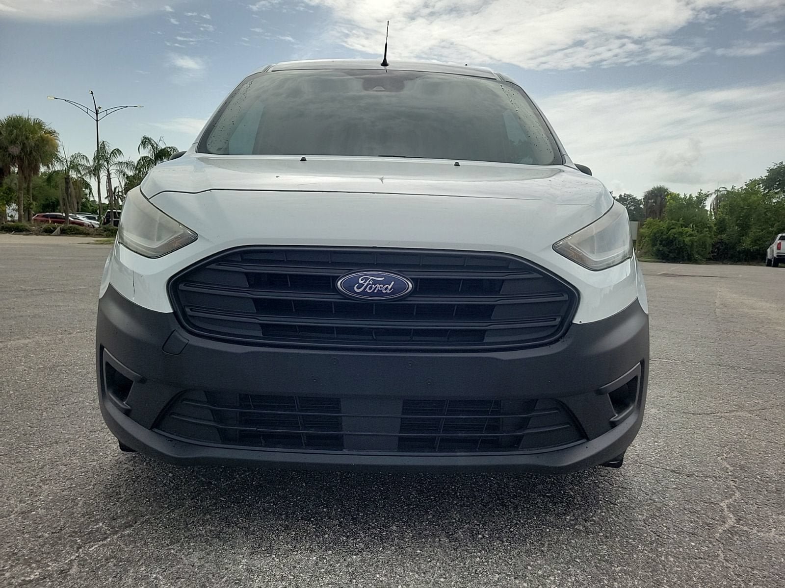 Used 2022 Ford Transit Connect XL FWD image 3