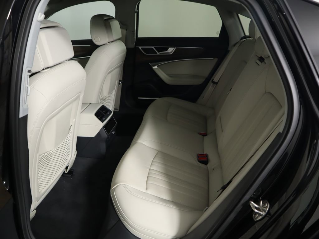 Used 2025 Audi A6 Premium Plus w/ Premium Plus Package image 23