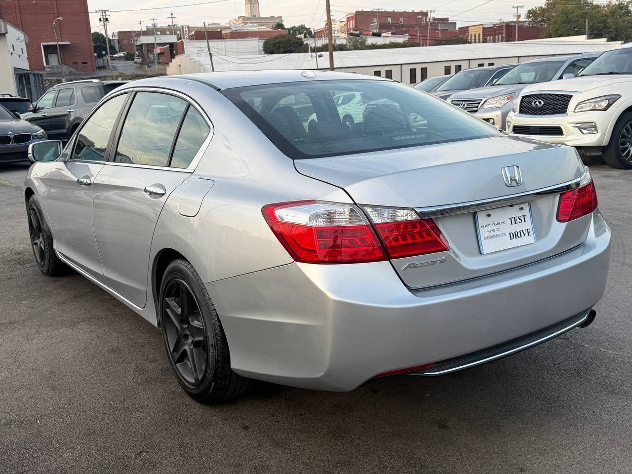 Used 2014 Honda Accord EX-L image 8