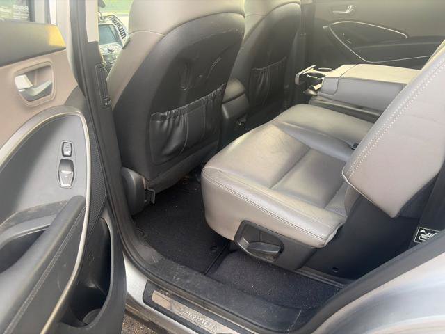 Used 2015 Hyundai Santa Fe GLS w/ Option Group 03 AWD/4WD image 12