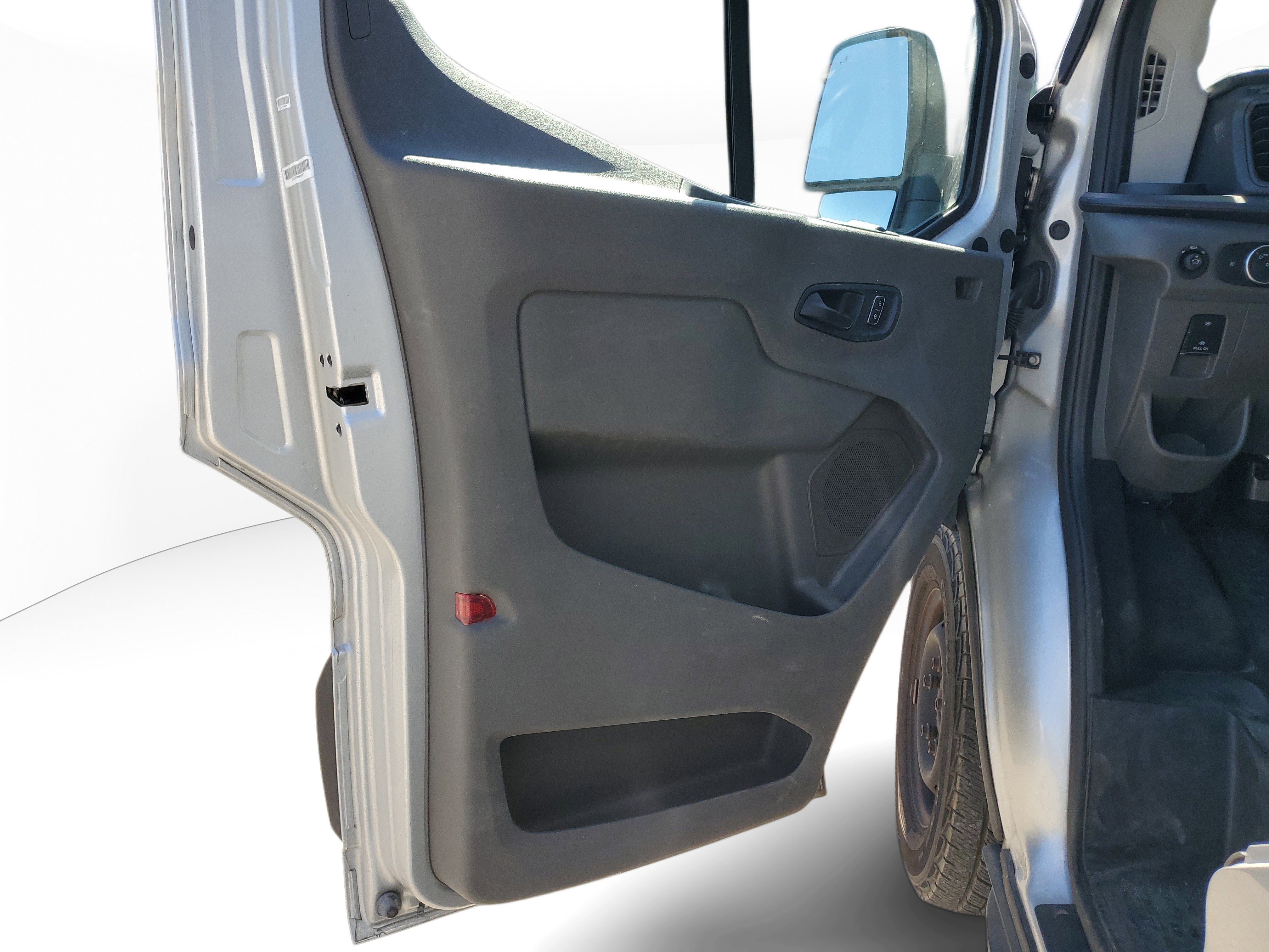 Used 2022 Ford Transit 350 XLT image 14