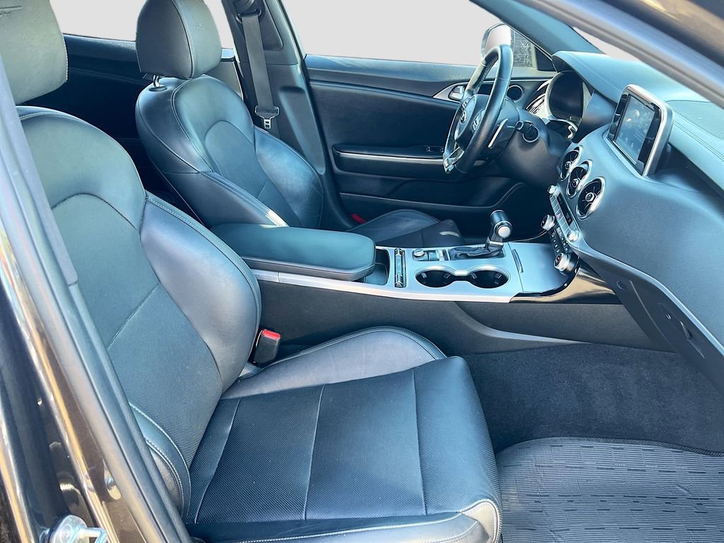 Used 2021 Kia Stinger GT AWD/4WD image 27