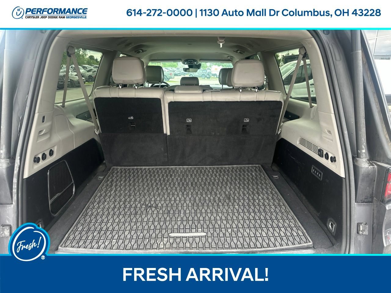 Used 2024 Jeep Wagoneer L Series II w/ Flexible Seating Group AWD/4WD image 26