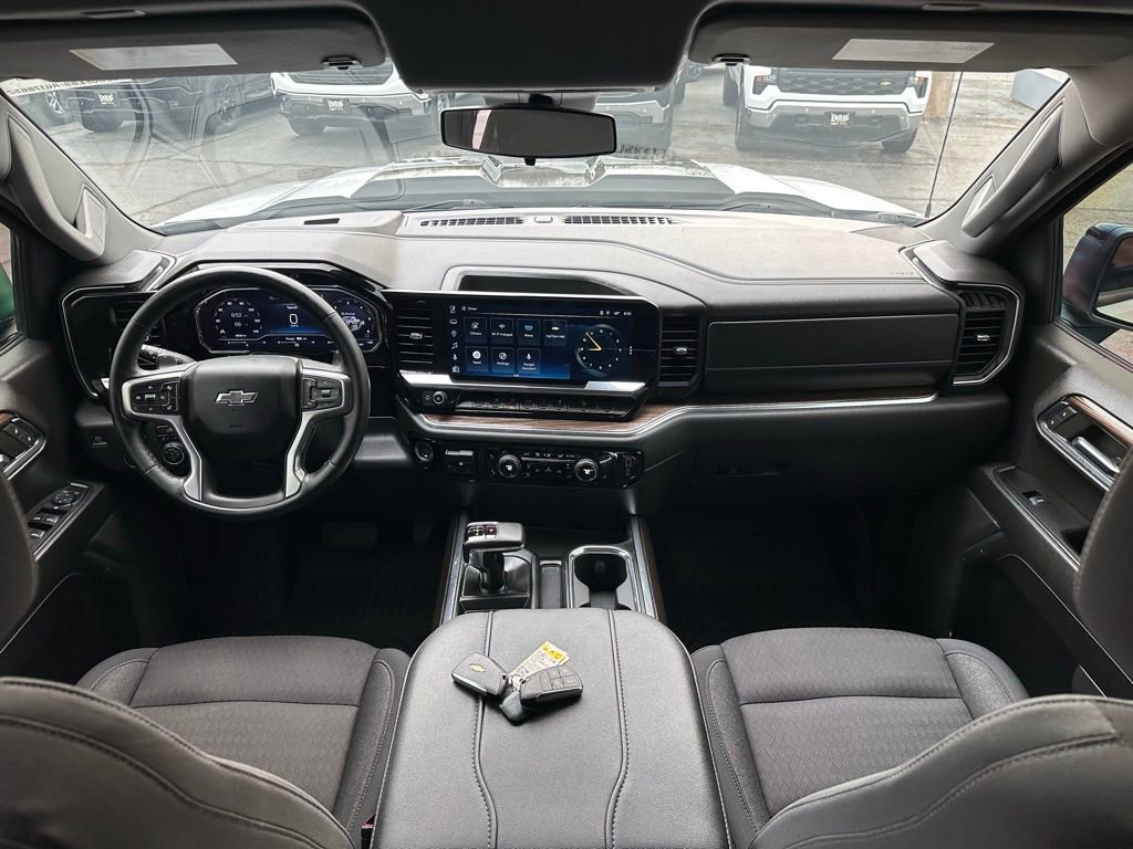 Used 2024 Chevrolet Silverado 1500 LT Trail Boss w/ Protection Package image 19