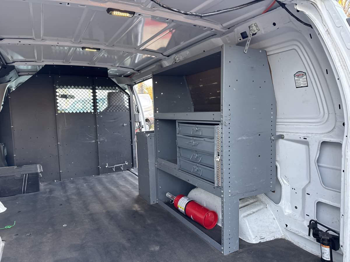 Used 2013 Ford E-150 and Econoline 150 w/ PWR Group RWD image 10