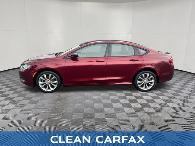 Used 2015 Chrysler 200 S FWD image 2
