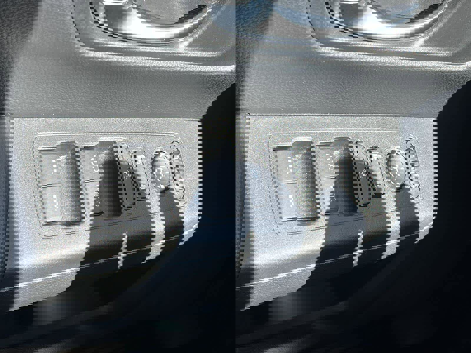 Used 2024 Honda CR-V EX image 23