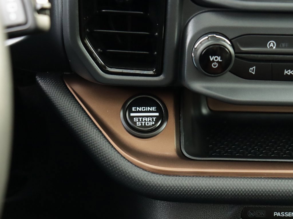 Used 2024 Ford Bronco Sport Outer Banks w/ Tech Package image 20