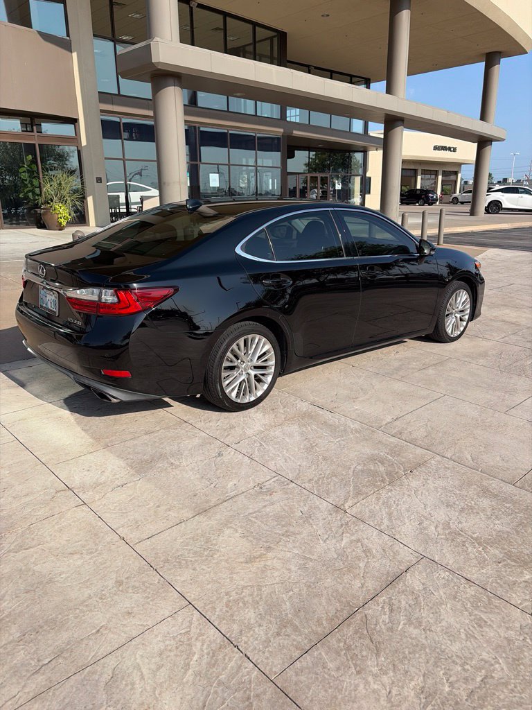 Used 2016 Lexus ES 350 w/ Navigation System Package FWD image 9