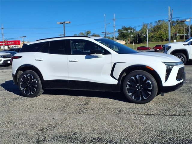 Used 2024 Chevrolet Blazer EV RS image 6