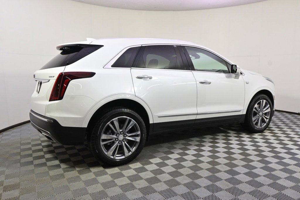 New 2025 Cadillac XT5 Premium Luxury w/ LPO, Floor Liner Package image 7