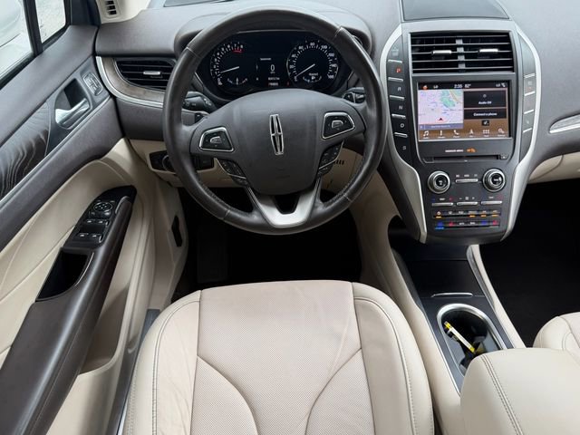 Used 2019 Lincoln MKC Reserve AWD/4WD image 17