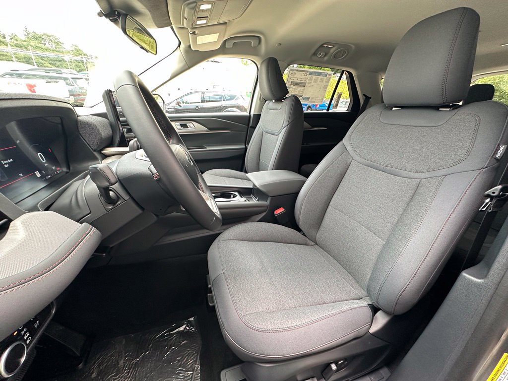 New 2026 Ford Explorer Active AWD/4WD image 16