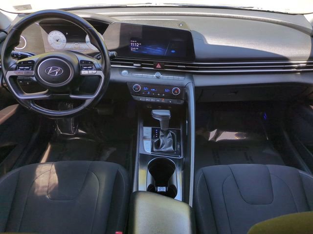 Used 2023 Hyundai Elantra SEL w/ Convenience Package image 14