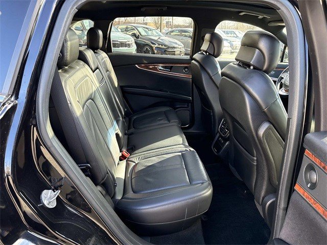 Used 2019 Lincoln Nautilus Reserve w/ Cargo Utility Package image 11