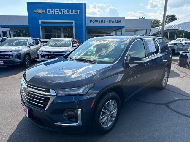 Used 2023 Chevrolet Traverse LT w/ Rear Camera Mirror Package