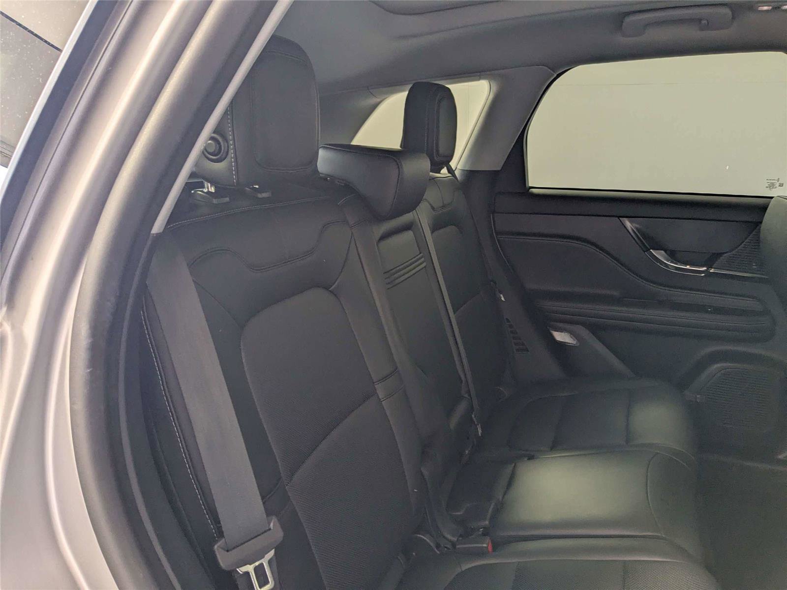 Used 2020 Lincoln Corsair FWD w/ Premium Package image 29