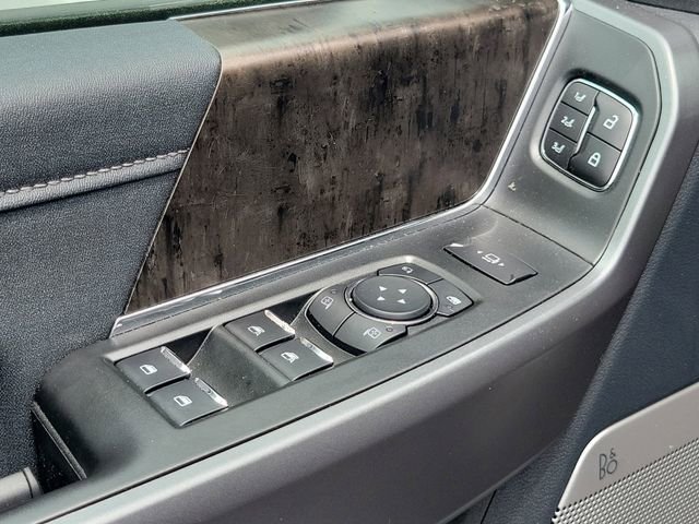 Used 2025 Ford F450 Lariat AWD/4WD image 17